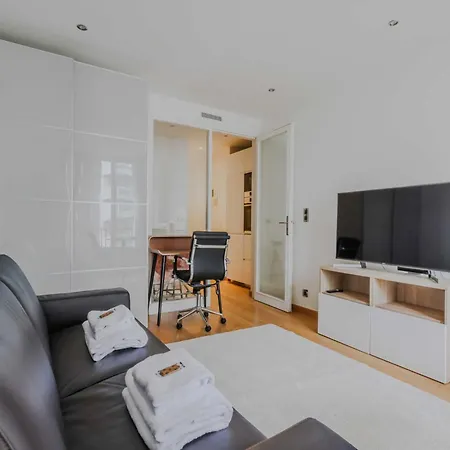 Cosy - 2p - Arc De Triomphe * Париж